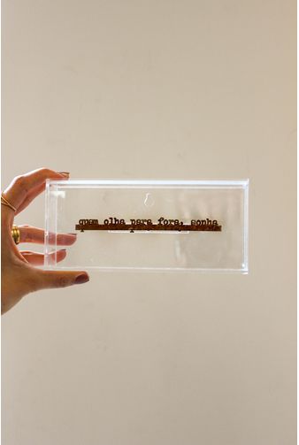 Quadro Acrilico Quem Olha Para Fora, Sonha Mercatto